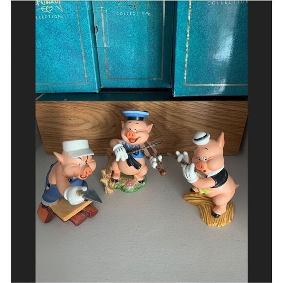 Walt Disney Three Little Pigs - Picture 10 of 10
